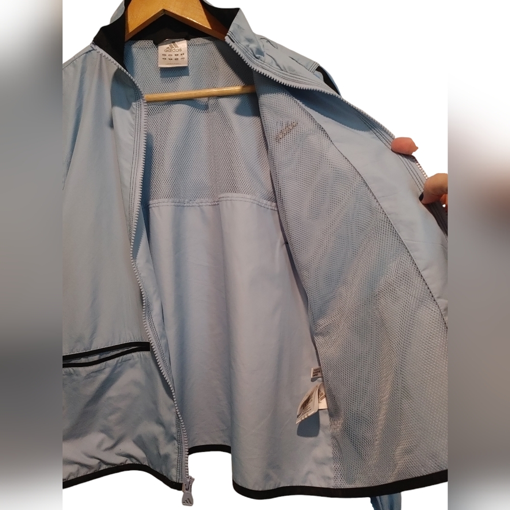 Adidas women's lightweight jacket - Picture 4 of 5